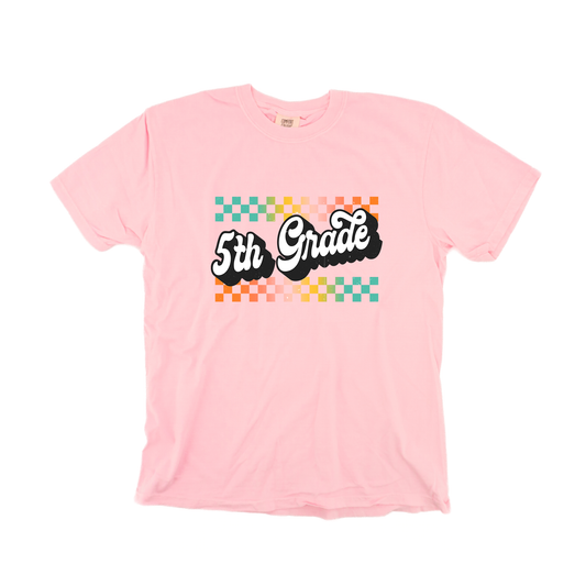 Retro Checkered Pick your Grade - Tee (Pale Pink)