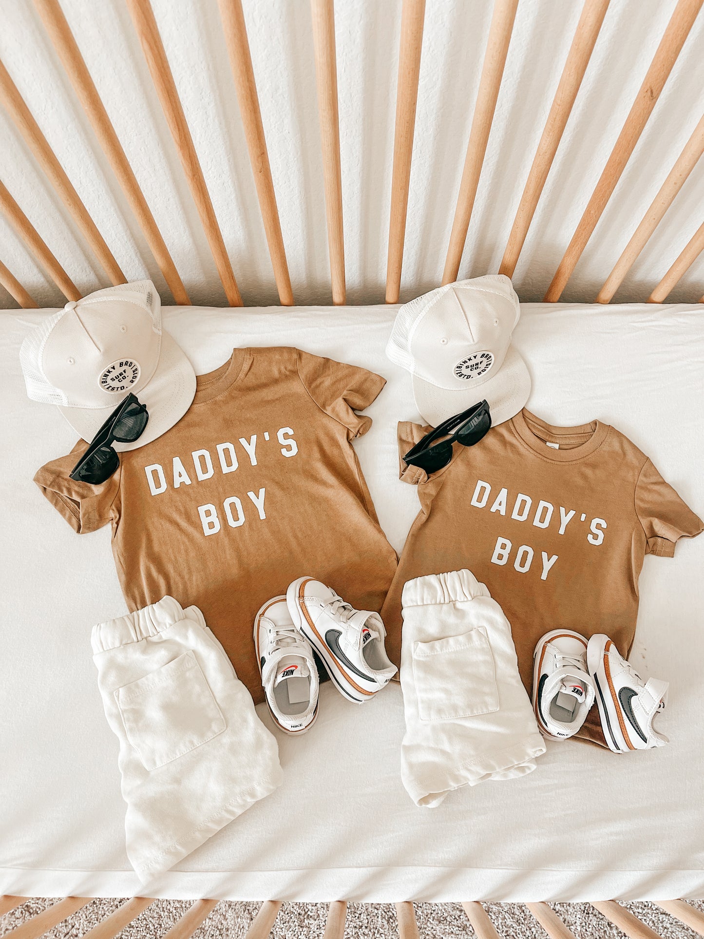 Daddy's Boy (White) - Kids Tee (Coyote Brown)