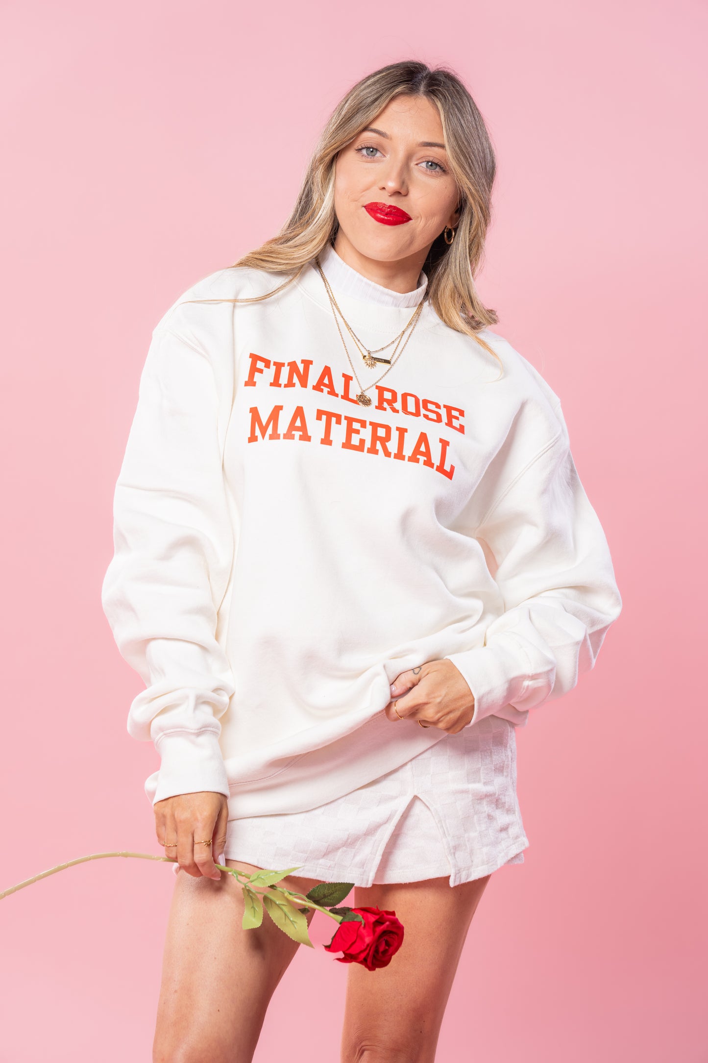 Final Rose Material (Red) - Sweatshirt (Creme)