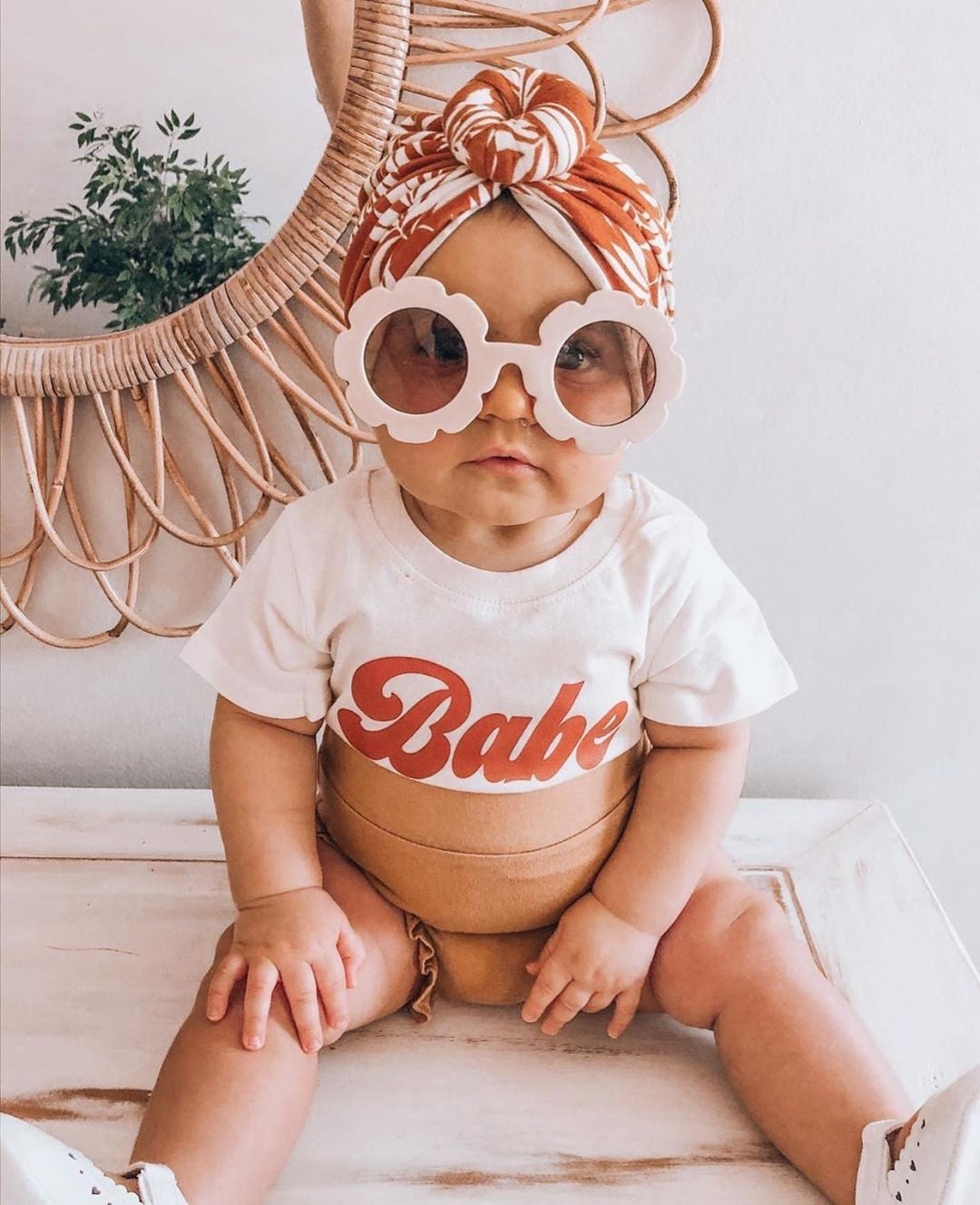 Babe (Retro, Rust) - Kids Tee (Natural)