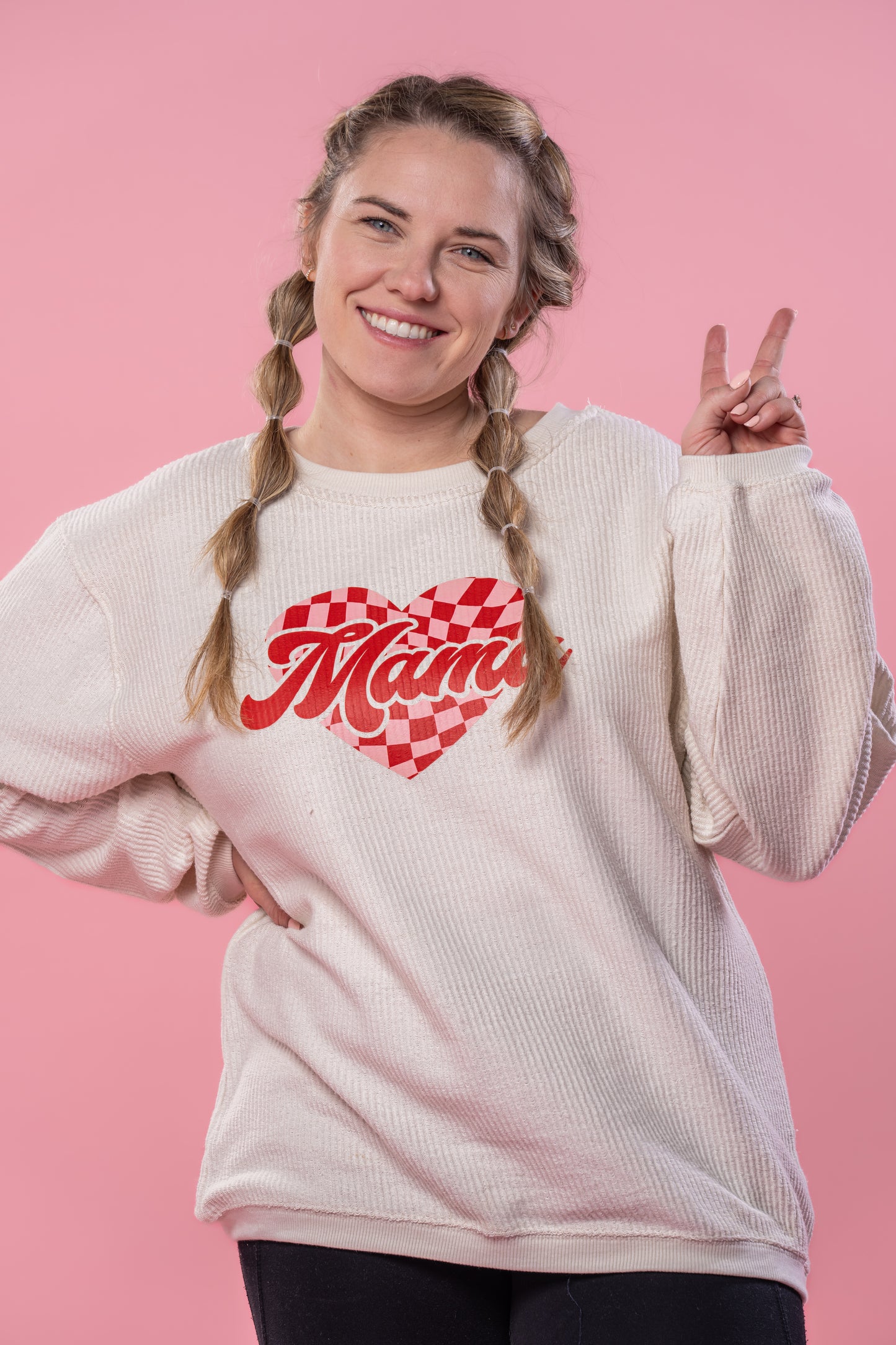 Mama Checkered Heart (Pink/Red) - Corded Sweatshirt (Ivory)