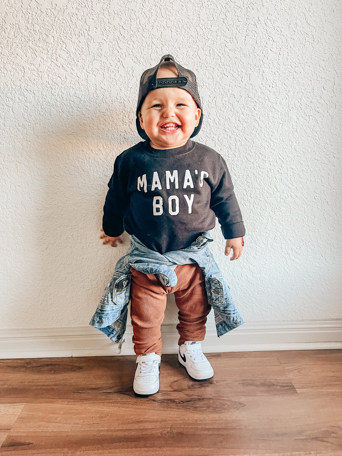 Mama's Boy (White) - Kids Sweatshirt (Black)