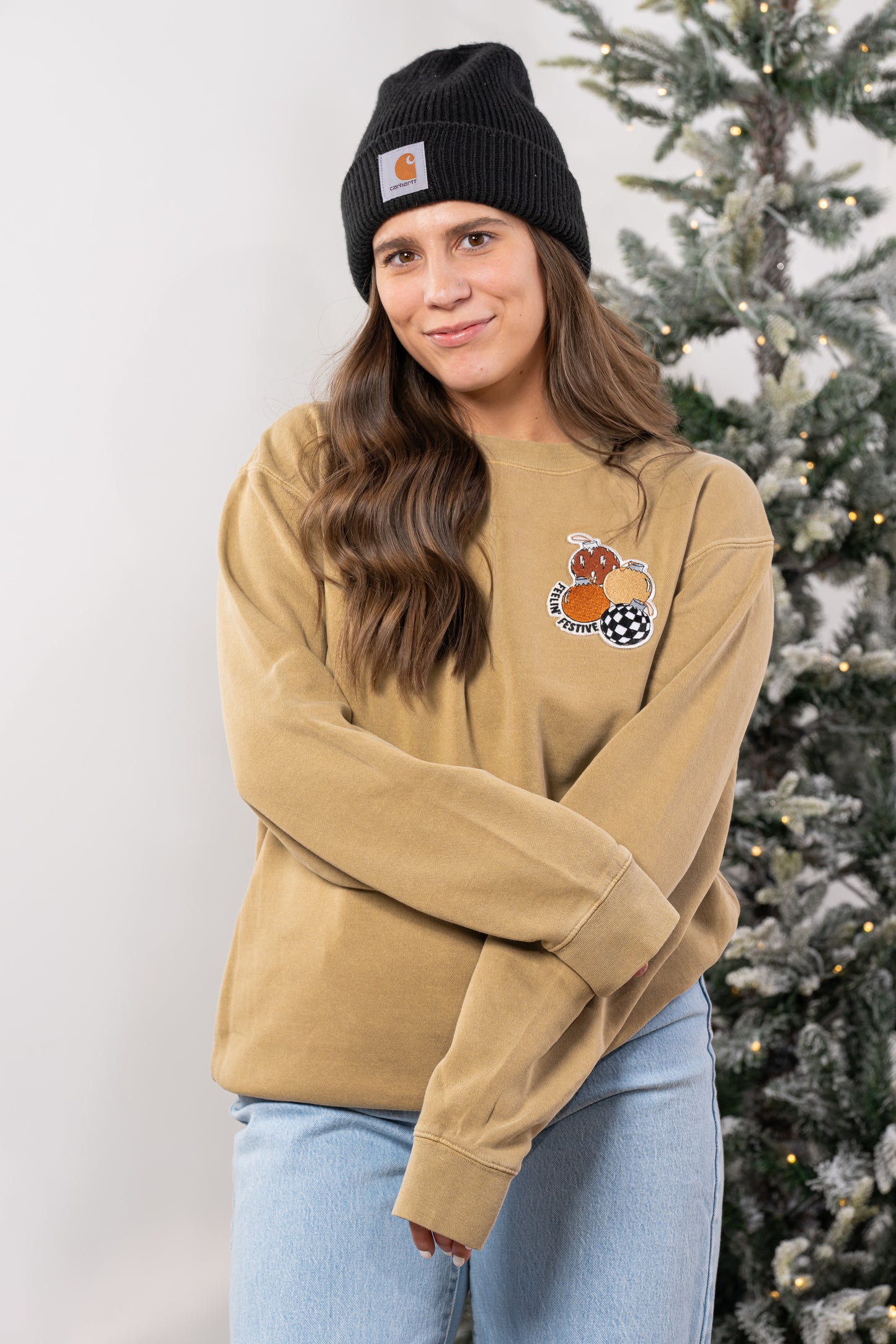 Rockin' Christmas Feelin' Festive - Embroidered Sweatshirt (Tan)