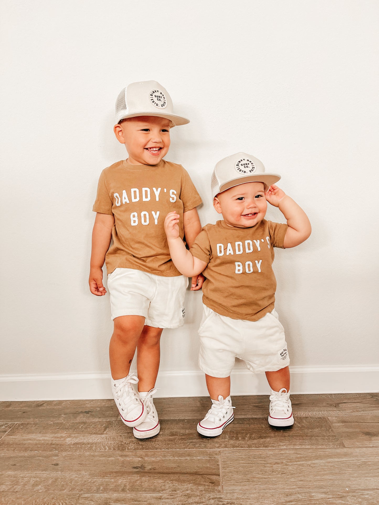 Daddy's Boy (White) - Kids Tee (Coyote Brown)