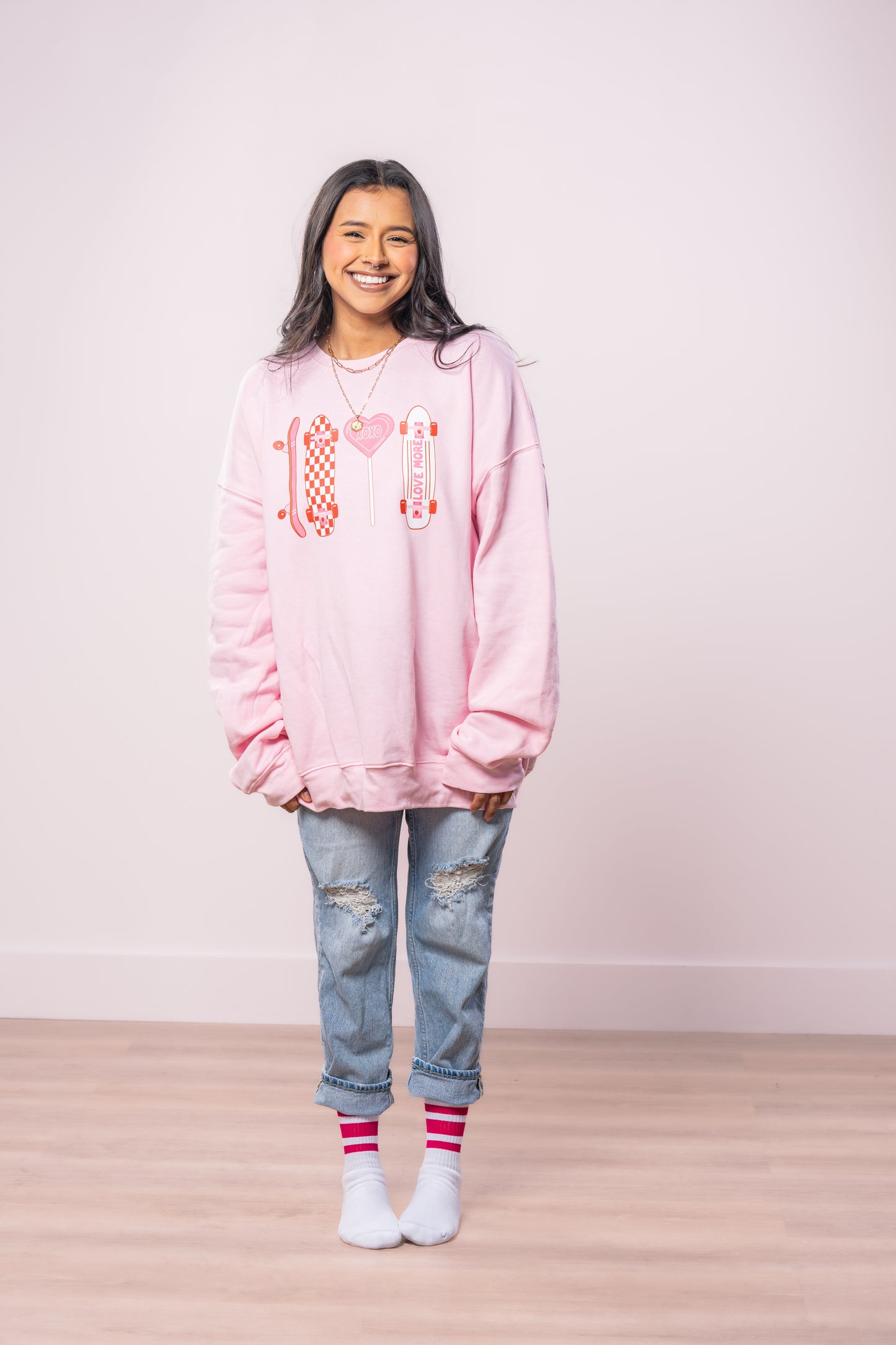 Love Skateboards (Pink) - Sweatshirt (Light Pink)