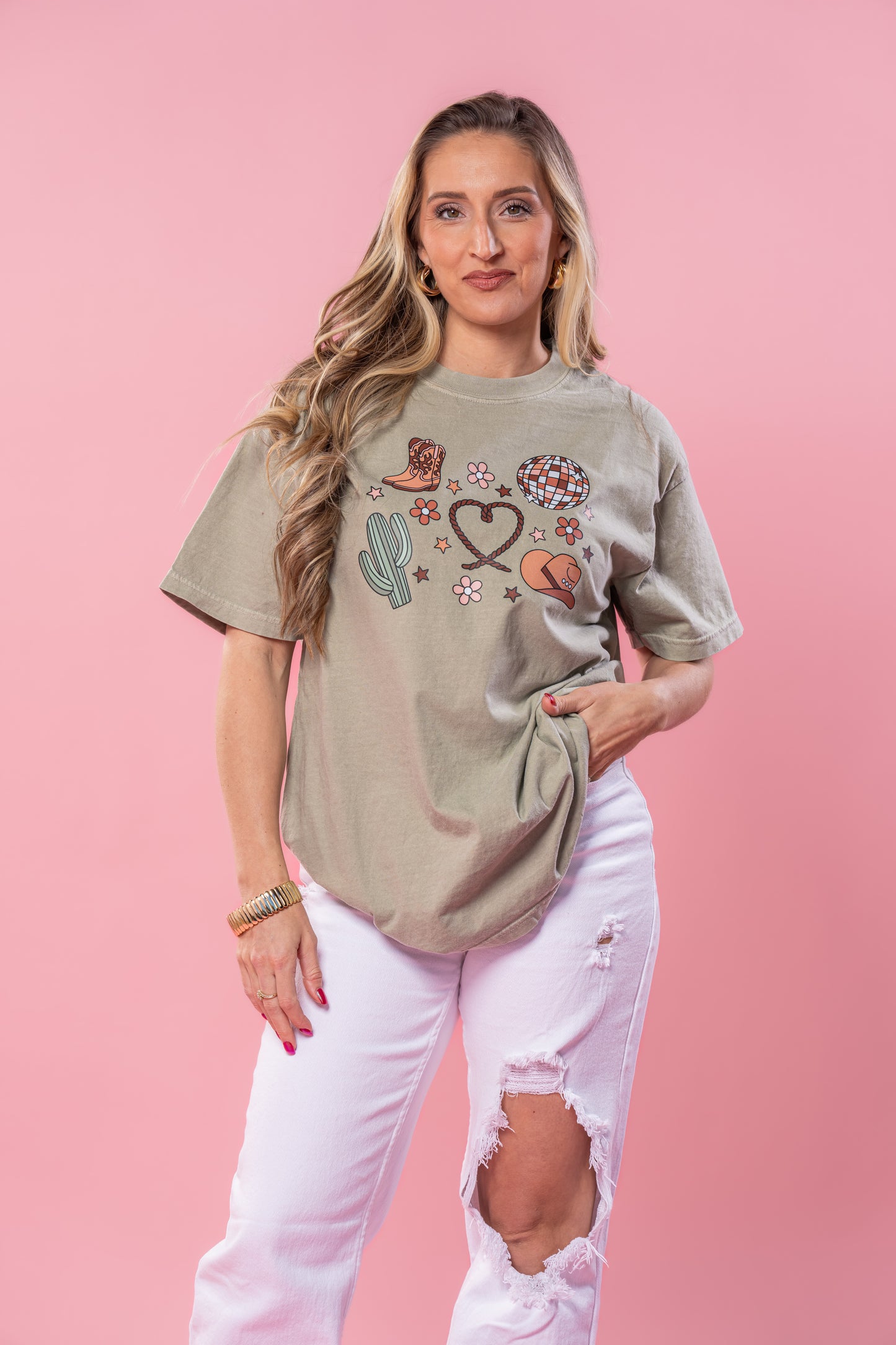 Western Love (Daisies) - Tee (Sandstone)