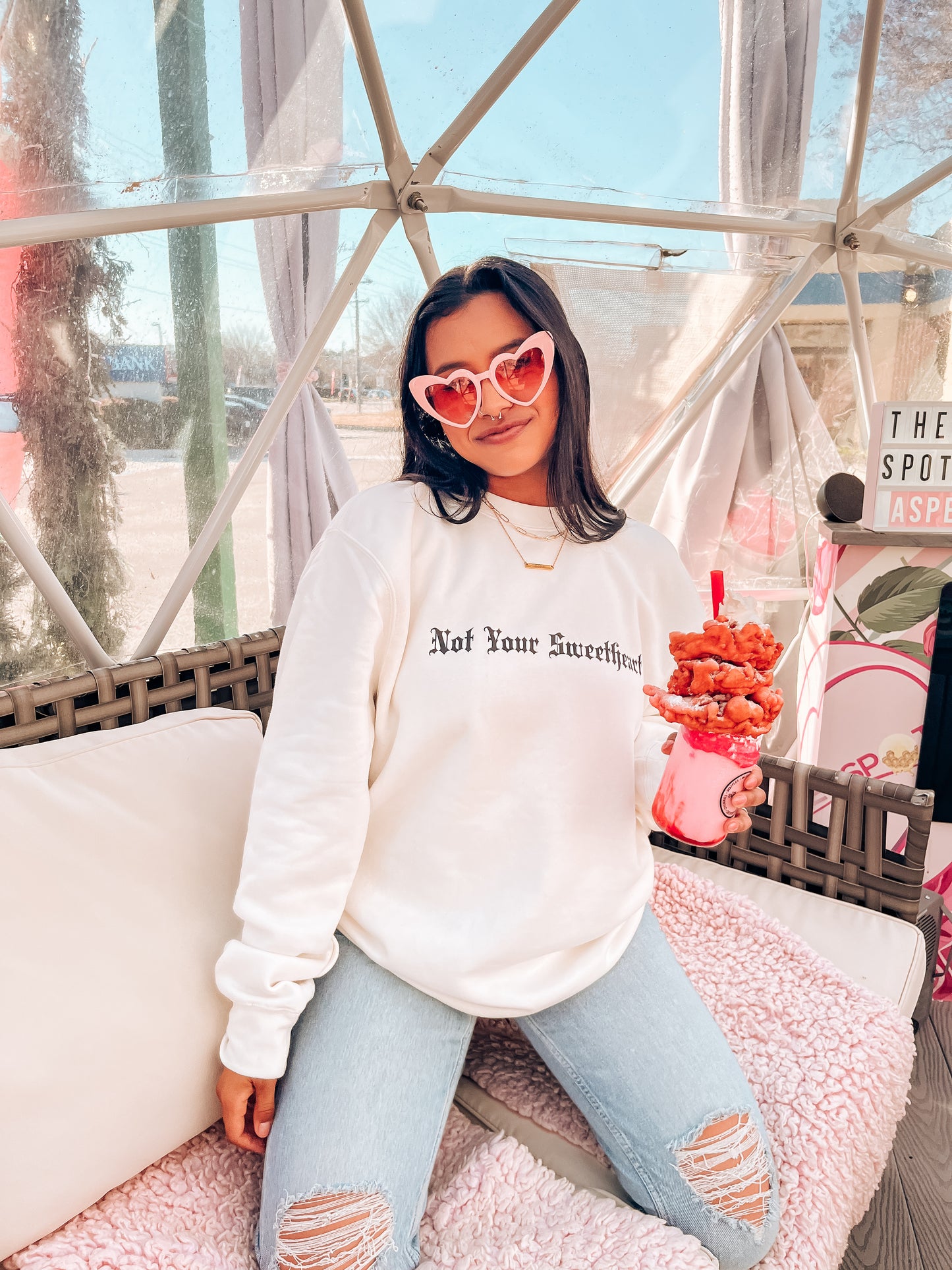 Not Your Sweetheart - Sweatshirt (Creme)