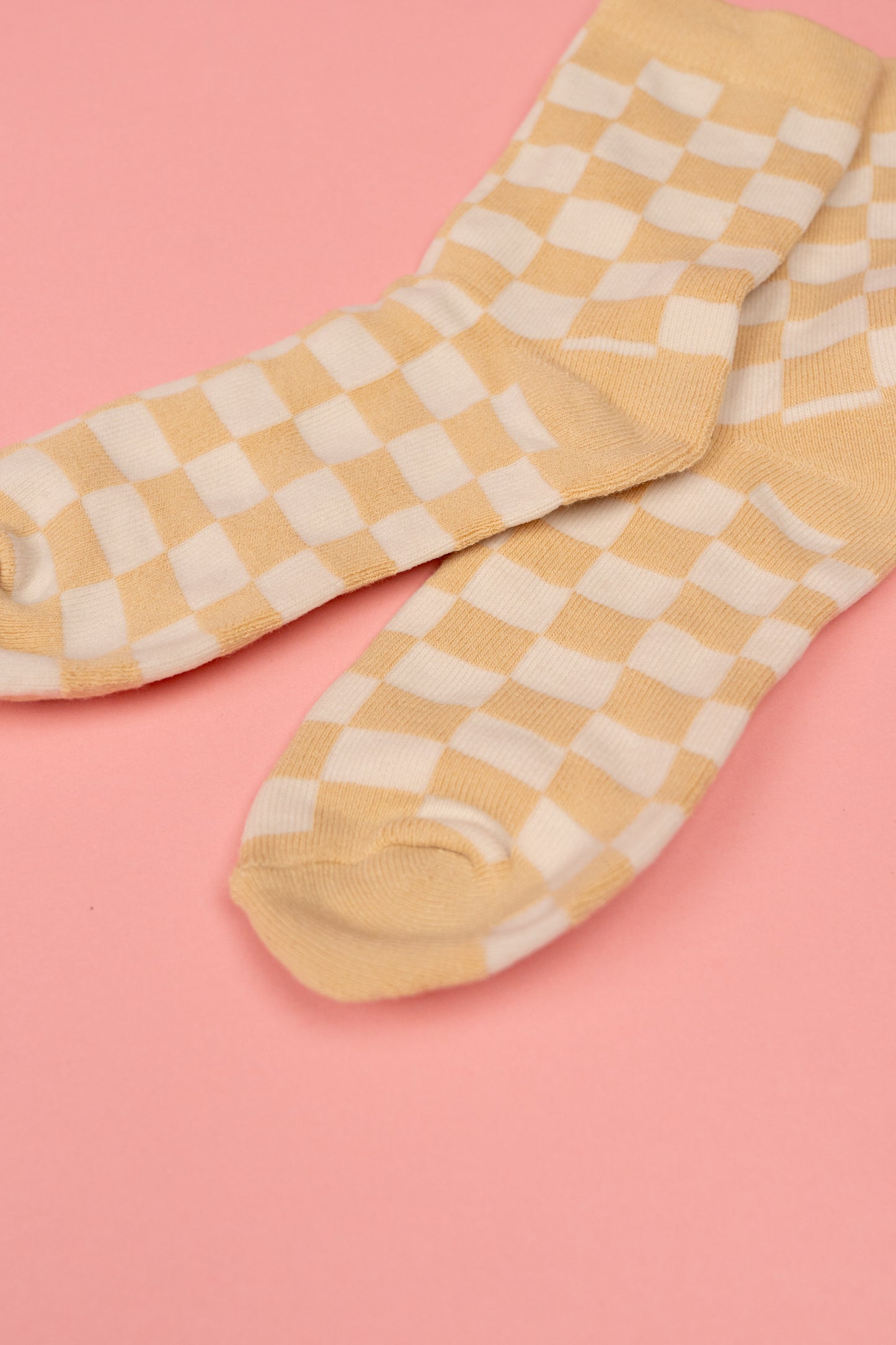 Women's Checkered Socks (Beige)