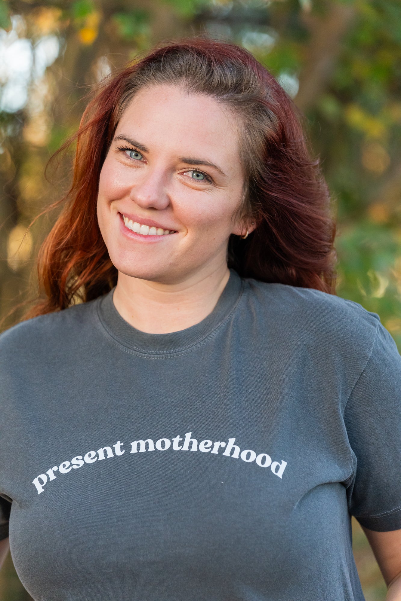 Present Motherhood - Cropped Tee (Smoke)