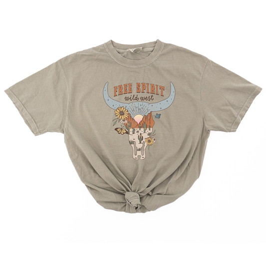 Free Spirit Wild West - Tee (Sandstone)