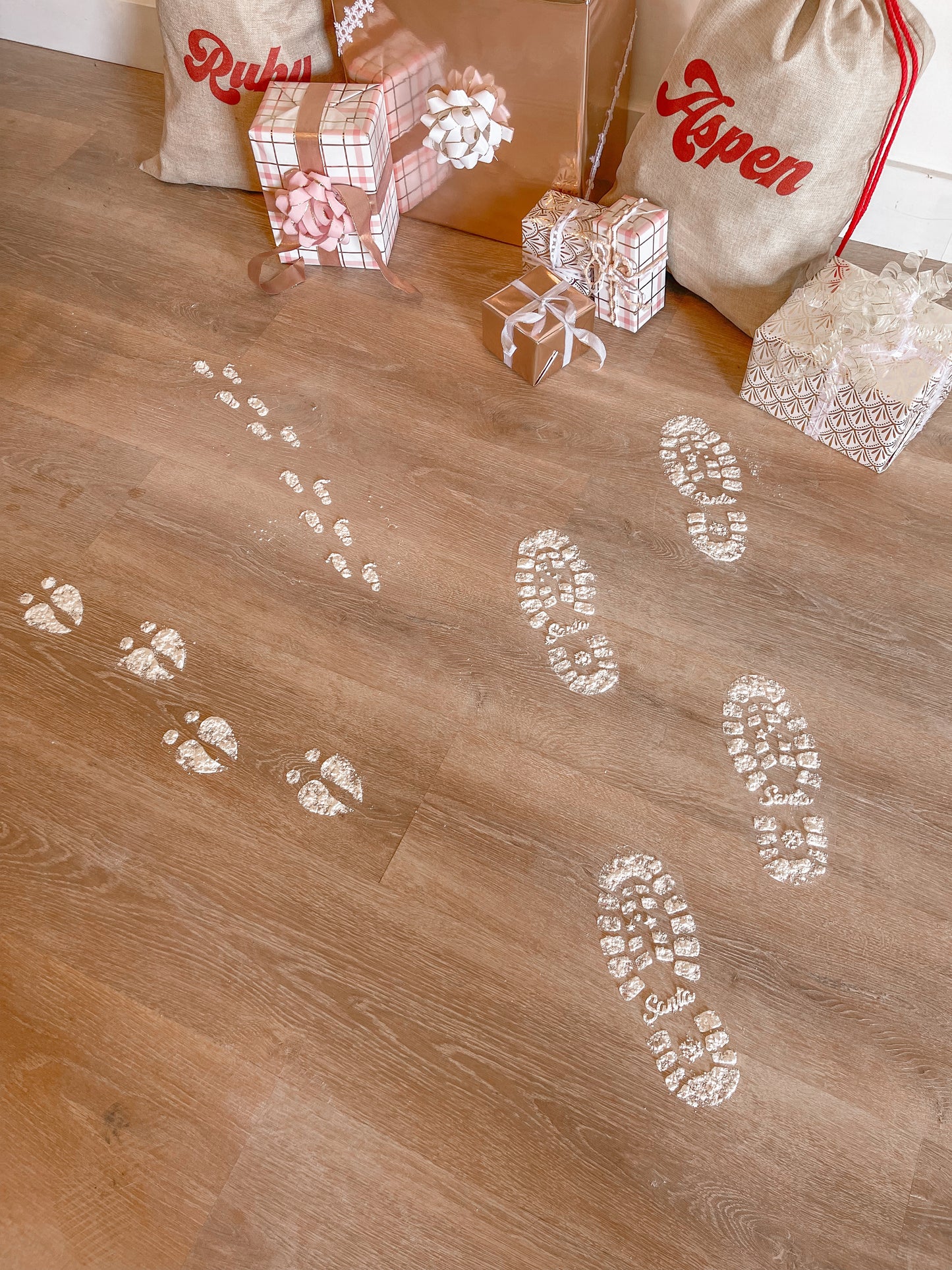 Elf Footprints Stencil