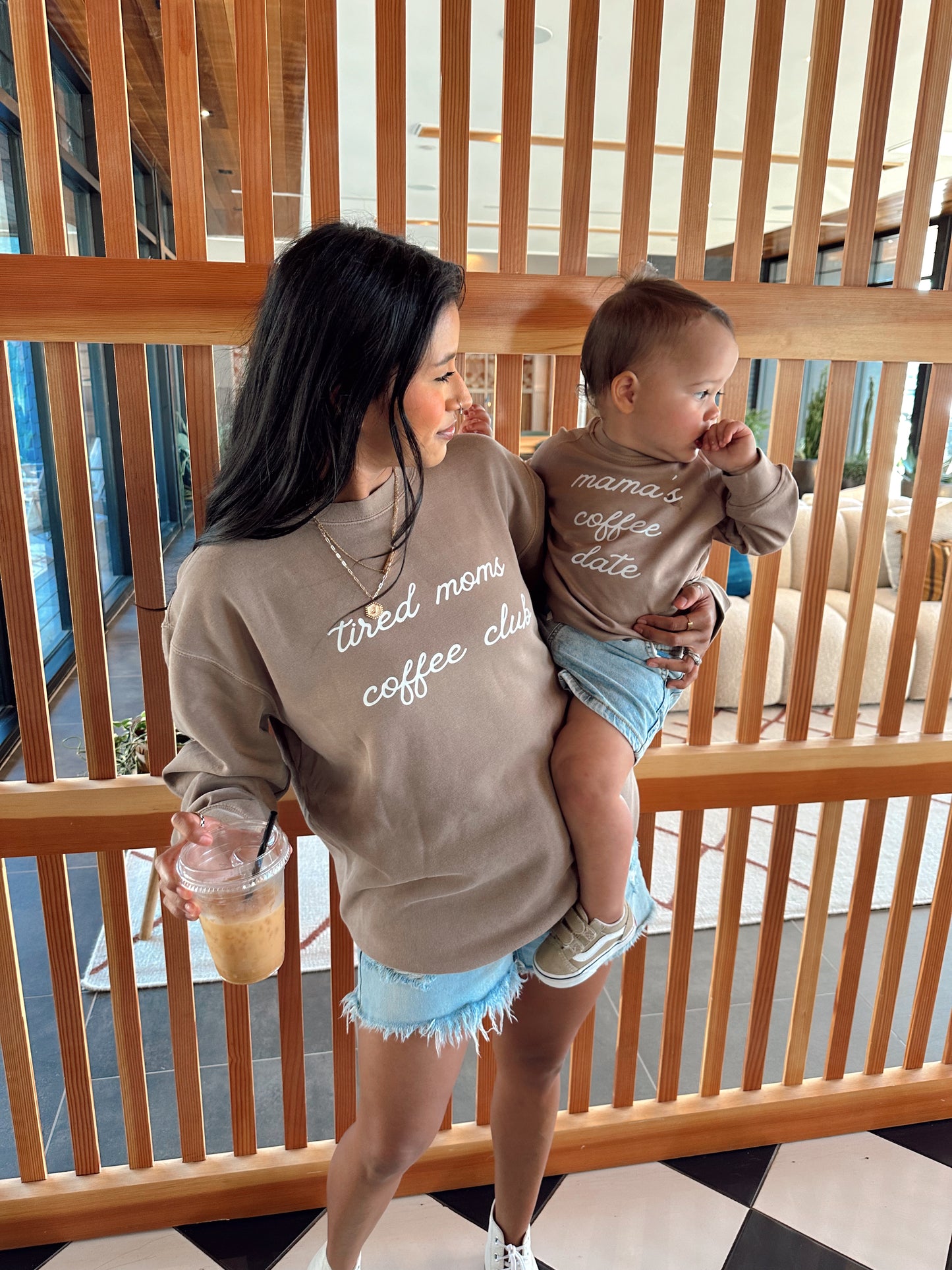 Tired Moms Coffee Club - Sweatshirt (Cocoa)
