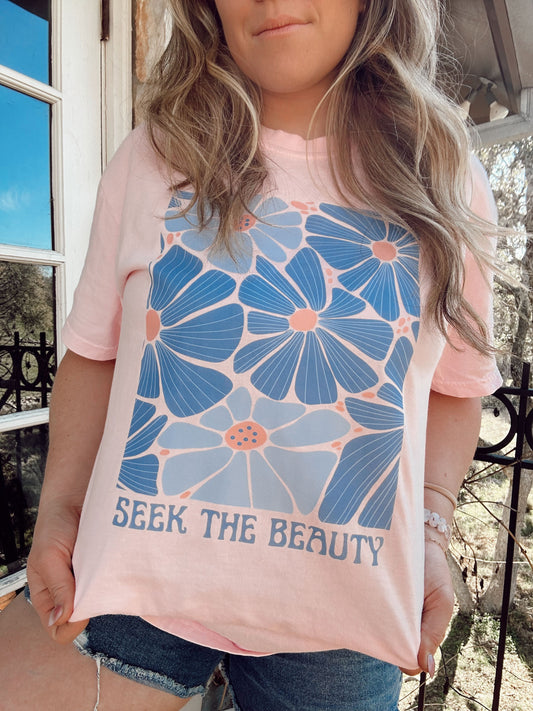 Seek The Beauty - Tee (Pale Pink)