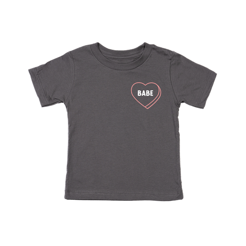 Babe Pink Conversation Heart (Pocket) - Kids Tee (Ash)