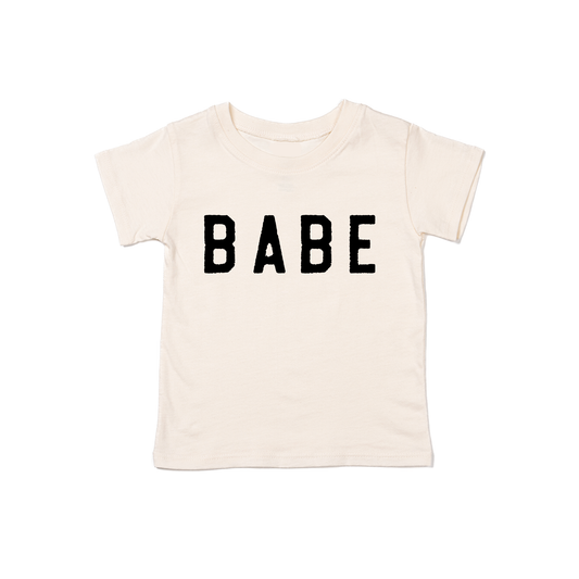 BABE (Rough, Black) - Kids Tee (Natural)