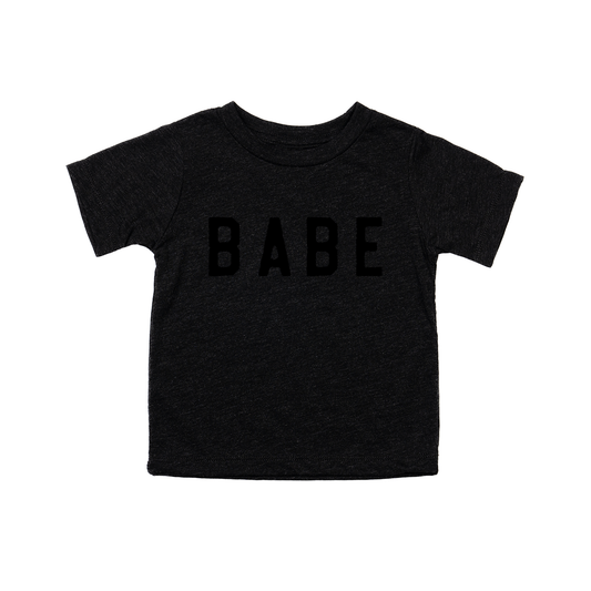 BABE (Rough, Black) - Kids Tee (Charcoal Black)