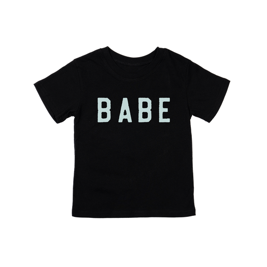 BABE (Rough, Sky) - Kids Tee (Black)