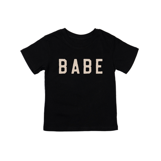 BABE (Rough, Stone) - Kids Tee (Black)