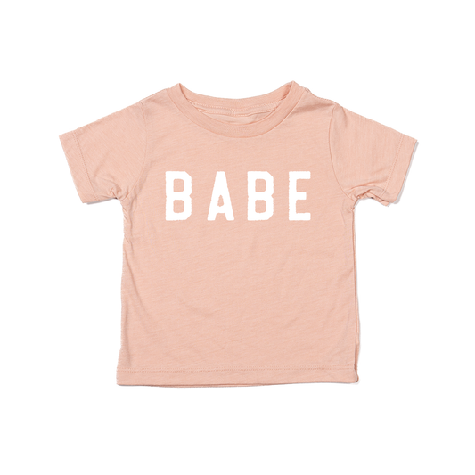 BABE (Rough, White) - Kids Tee (Peach)